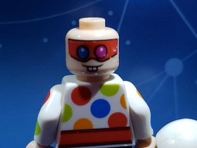Lego Polka Dot Man Minifigure The Batman Movie 70917 sh0397 Rare *Damaged*