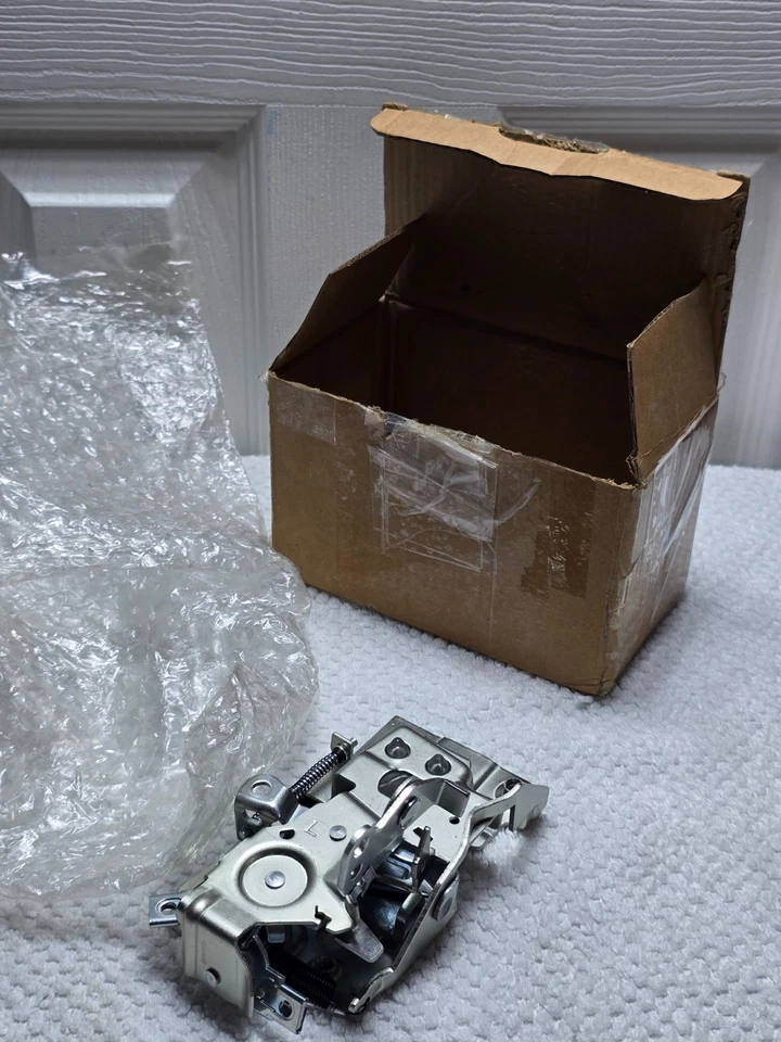 Pestillo puerta izquierda compatible con Chevrolet El Camino S10 Monte Carlo 1978-1987 Foto 3 de 4