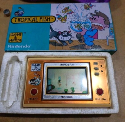 Original Nintendo Game and Watch! Rare Tropical Fish TF-104 Missing Manual 1985 - Picture 4 of 4