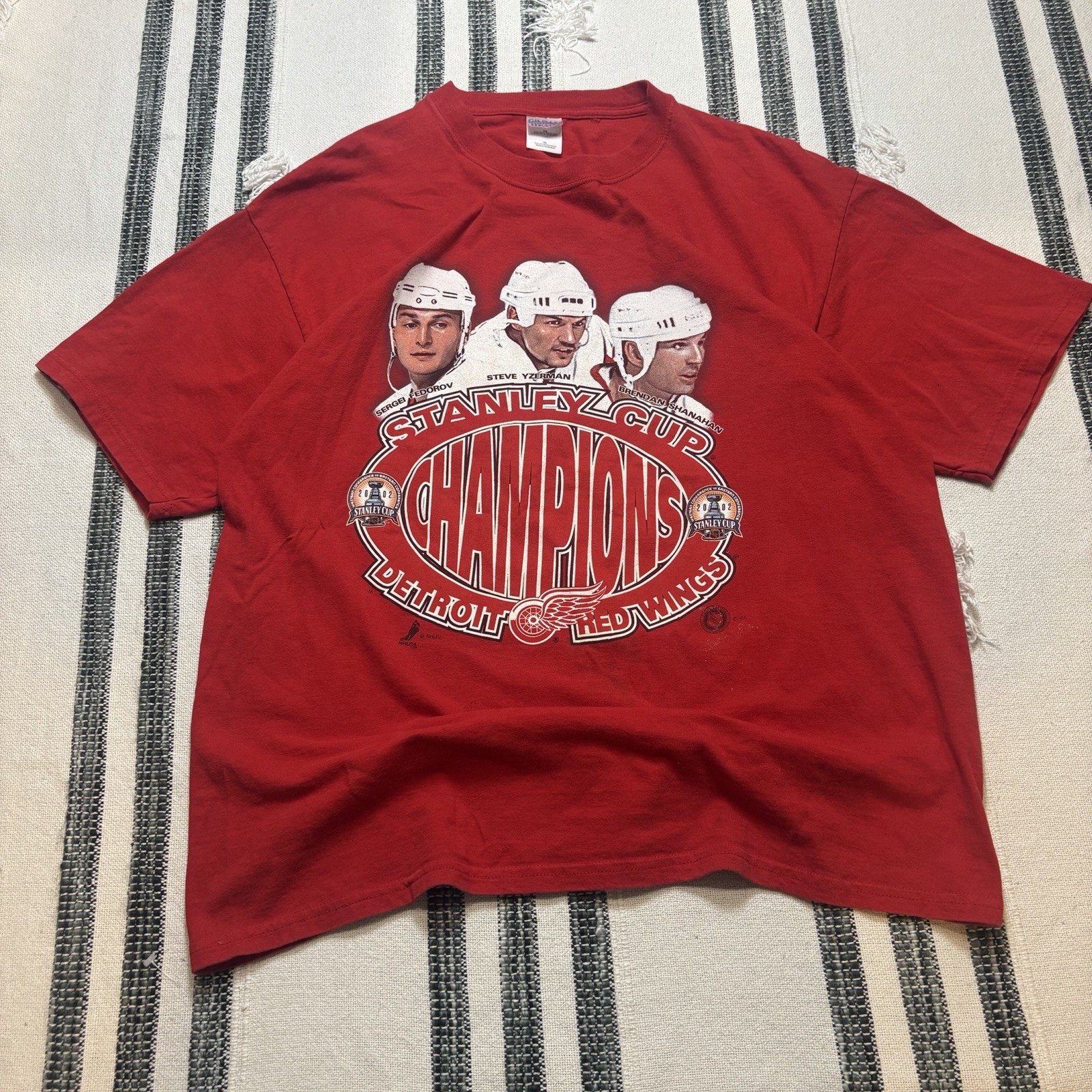 Vintage 2002 Detroit Red Wings Stanley Cup Champions T-Shirt Size XL