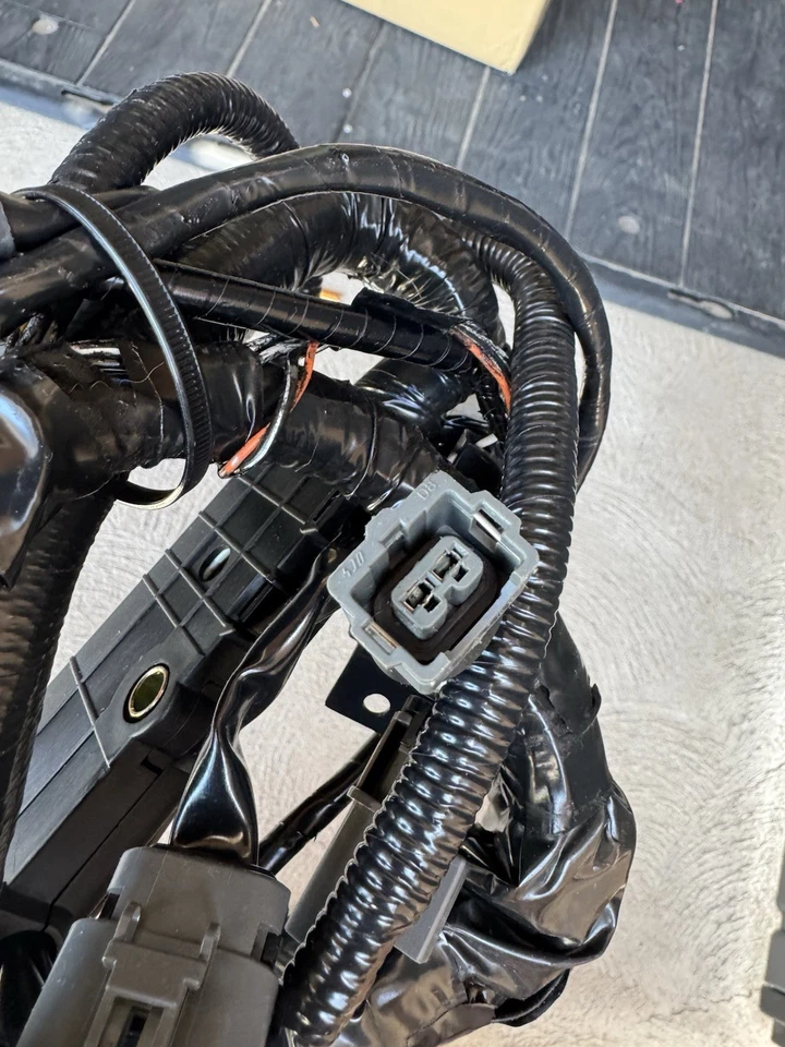 Arnés de motor completo OEM Nissan R32 RB26DETT a S13 240SX - Especialidades de cableado Foto 3 de 4