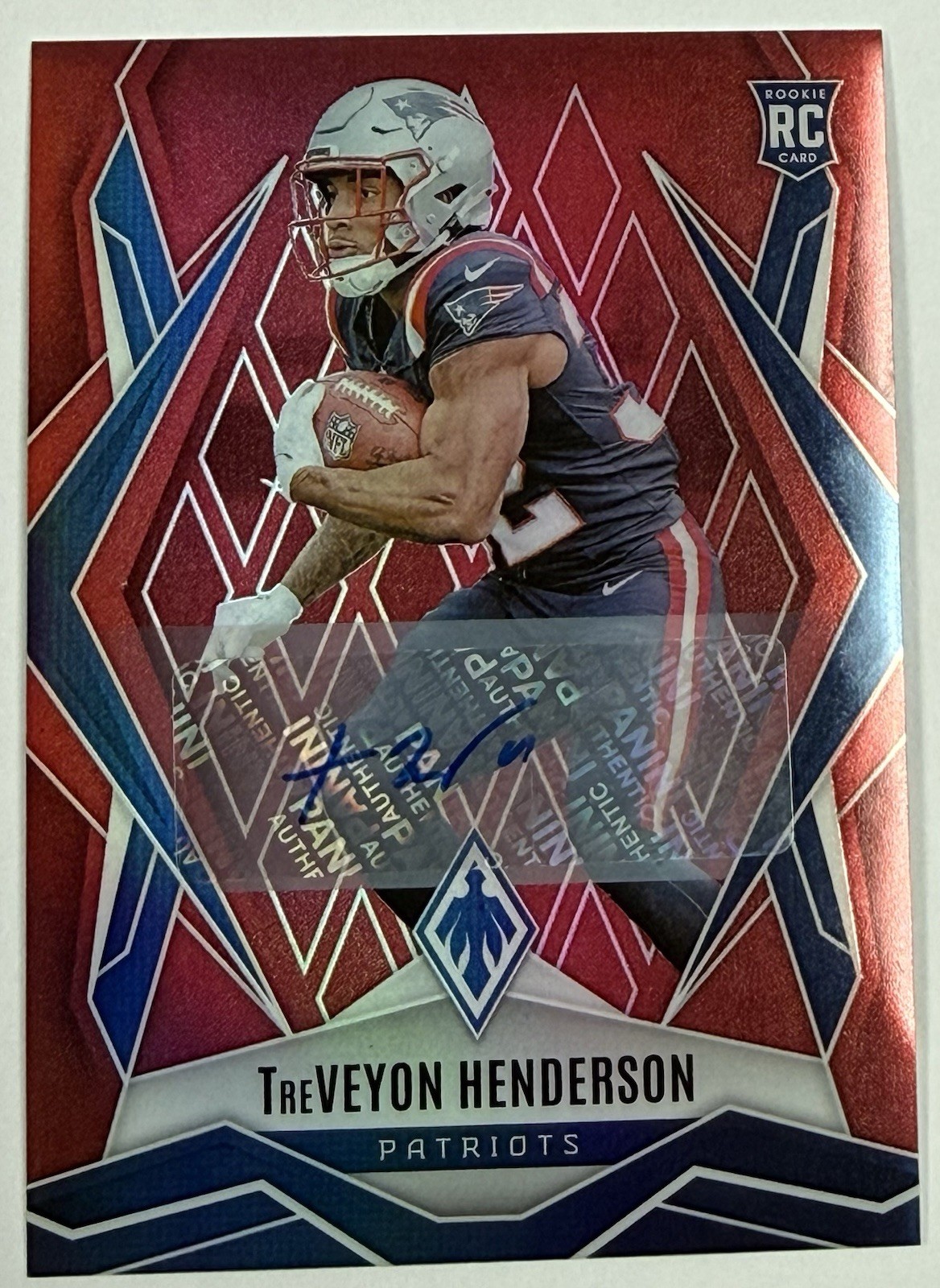2025 Panini Phoenix - Rookies TreVeyon Henderson Autographed #187 Red /99 (RC)