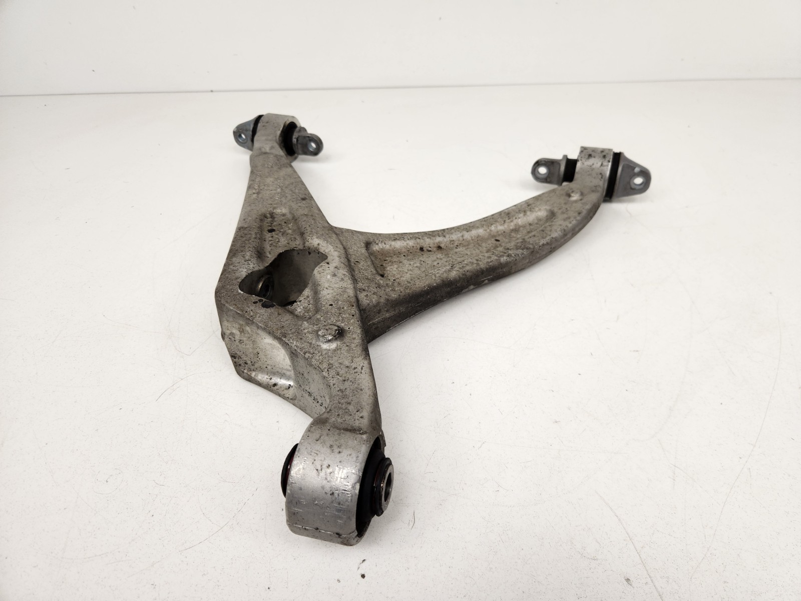McLaren MP4-12C 2012-2017 Rear Right Lower Control arm P/N 11B0080CP