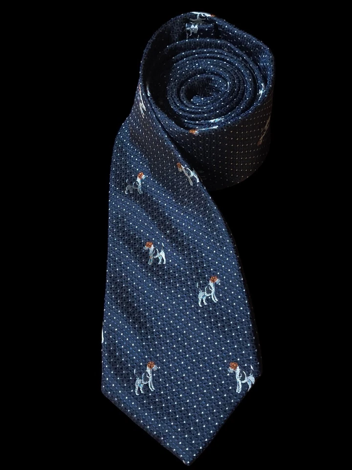 Corbata de seda para hombre con estampado de perro azul marino Fox Terrier de Banana Republic Foto 3 de 4