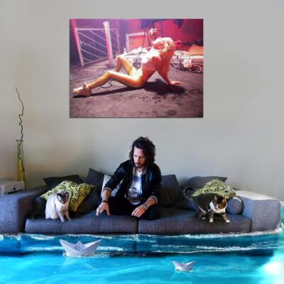 Halatdagi qoshnining onlayn pornosi Qozogiston seks porno Lara