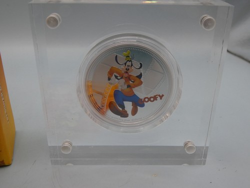 2014 Disney - Proof 1oz .999 Fine Silver $2 Coin - Box & COA - Goofy - Picture 2 of 7