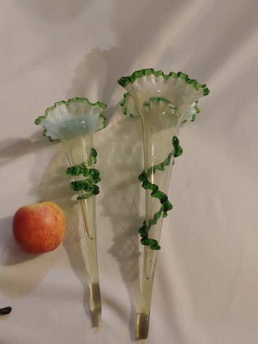 Juego de 2 cuernos de repuesto de vidrio artístico Epergne verde esmeralda Rigaree - Imagen 2 de 14