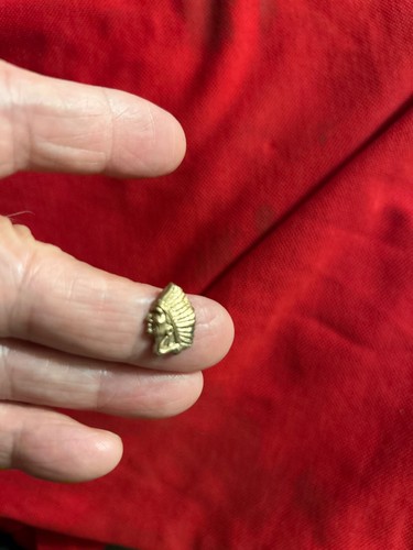 ANTIQUE IMPROVED ORDER OF RED MEN MASONIC LAPEL PIN w/CHAIN • GOLD PLATED FILLED - Picture 5 of 5
