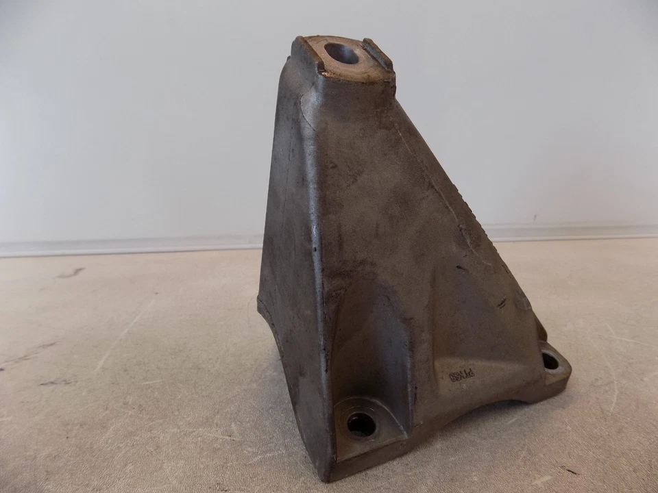 Оригинальный левый передний кронштейн двигателя для Audi A8 Quattro 04–07 годов выпуска 4E0199307AR - Изображение 2 из 4