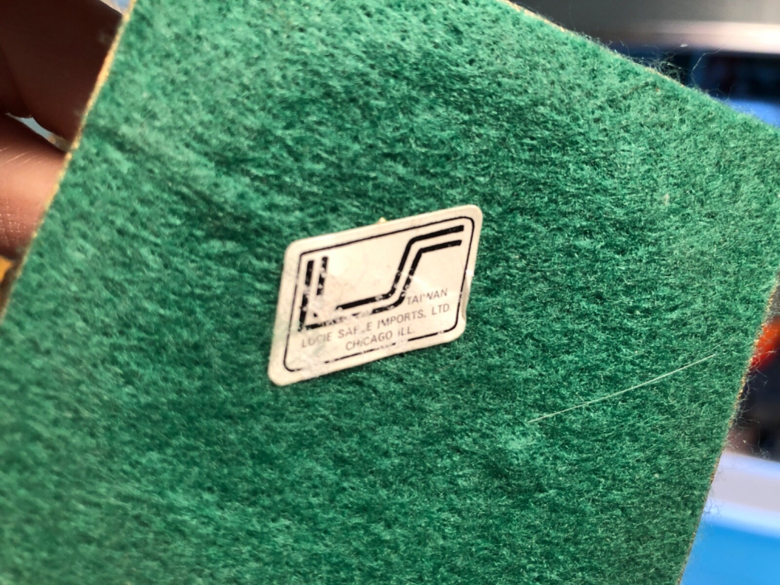 MCM DREAM TREE GOLD LEAVES 10 INCHES