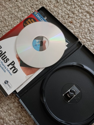DeLORME Solus Pro 3.0 Mapping CD Software For Palm OS Handheld c 2001 excellent - Picture 5 of 5