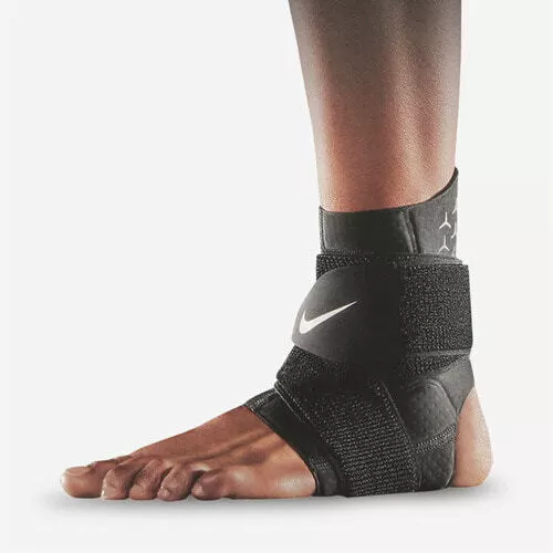 Nike sock shop straps