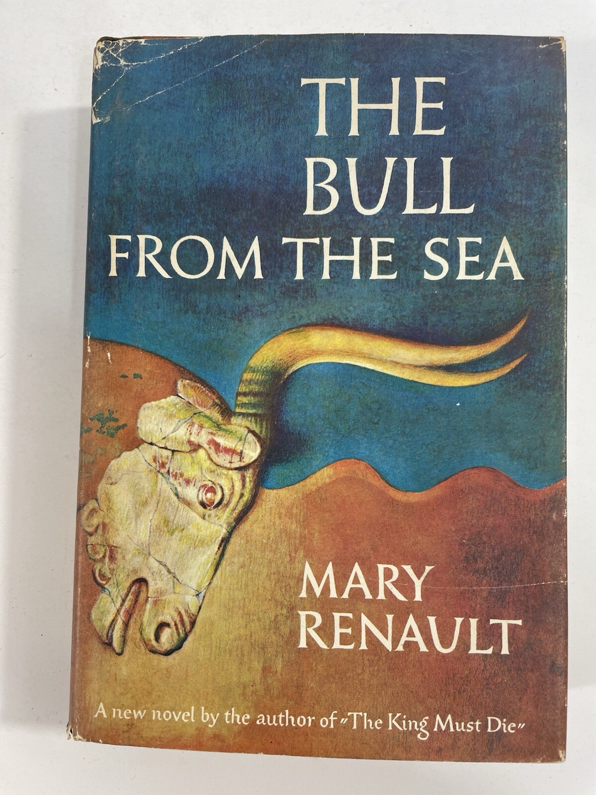 THE BULL FROM THE SEA MARY RENAULT  1962 Pantheon HC DJ