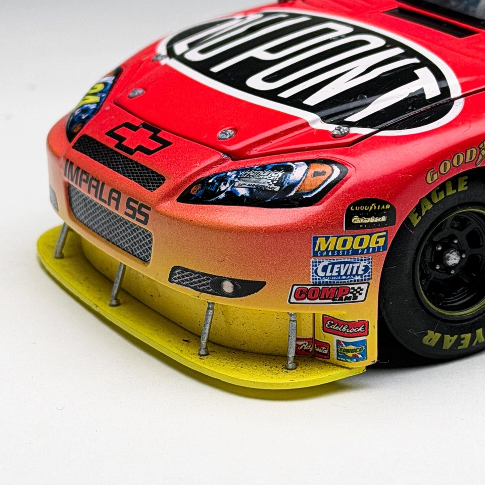 Jeff Gordon 2010 DuPont metal cepillado 1/24 NASCAR fundido a presión Chevy COT Foto 2 de 4