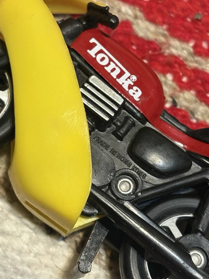 De colección Tonka Rojo Motocicleta Café Racer Kickstand 1979 Juguete Hong Kong Honda Motor Foto 3 de 4