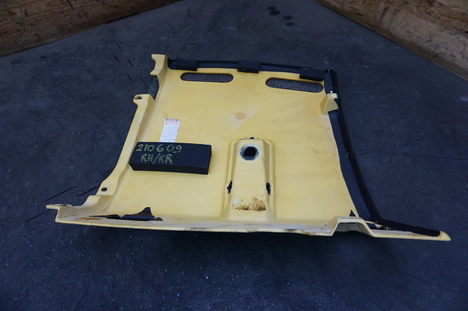 Right Rear Window Parcel Shelf Tray Trim Panel 66973700 Ferrari 612 Scaglietti