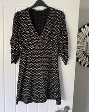 ZARA Black & White Floral V-Neck 3/4 Sleeve A-Line Short Viscose Dress XS