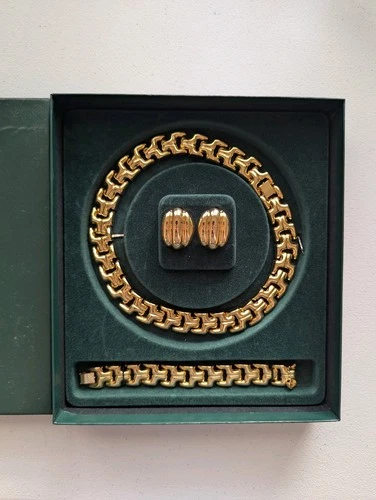 Vintage 80s 90s Chunky Chain Necklace Gold Costume Jewelry Set Earrings Bracelet