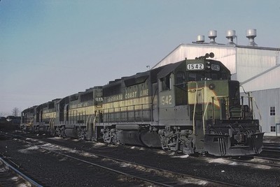 SCL 1542 GP40 at RF&P Bryan Park Terminal, Richmond, VA 1969 8.5 x 11 Photo