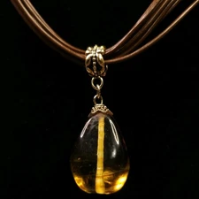 Vintage Lia Sophia Faux Amber Necklace w/Brown Leather Cord 21" Including Exten