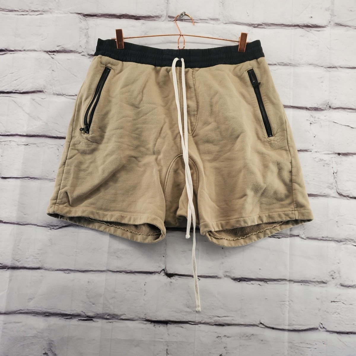 FOG Fear of God Essentials Shorts Mens Large Khaki Sweat Zip
