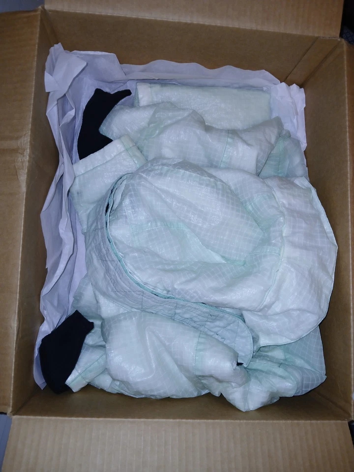 Chaqueta para mujer Stone Island verde claro o menta talla L nueva con etiquetas auténtica Foto 4 de 4