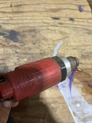 Mac tools Red Pneumatic Air Drill w/ Lever Trigger and Chuck