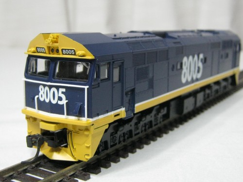 Austrains Blue and Yellow 80 Class Diesel # 8005 DC HO Gauge Exec Condition