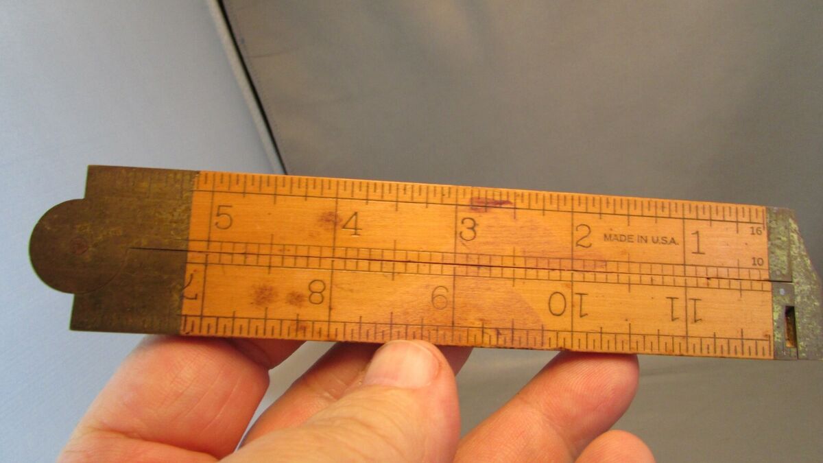 VINTAGE STANLEY FOLDING RULER MEASURMENT BRASS & WOOD VINTAGE STANLEY FOLDING RULER MEASURMENT BRASS & WOOD