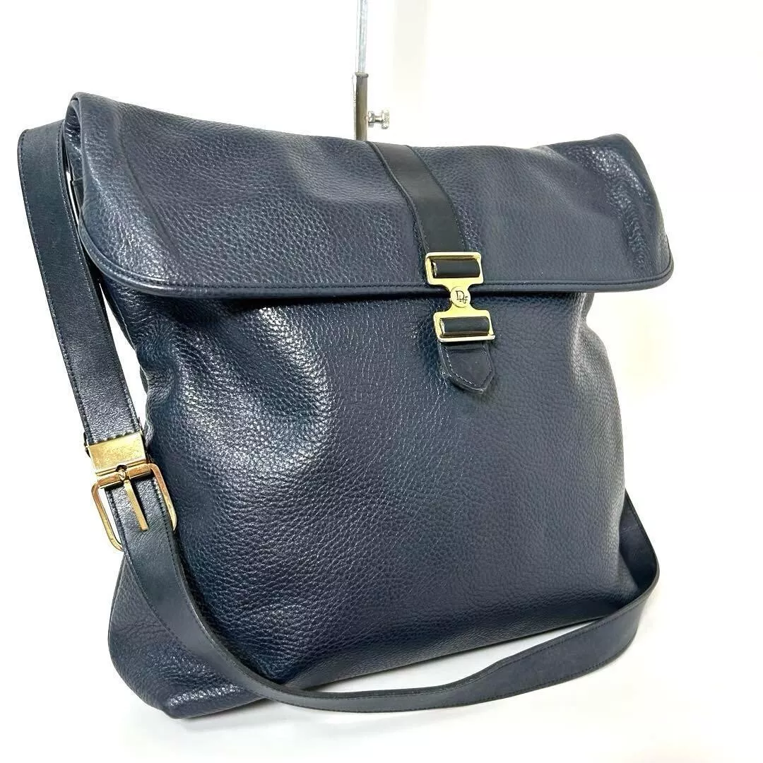 Sac bandoulière DIOR Christian en cuir quincaillerie CD