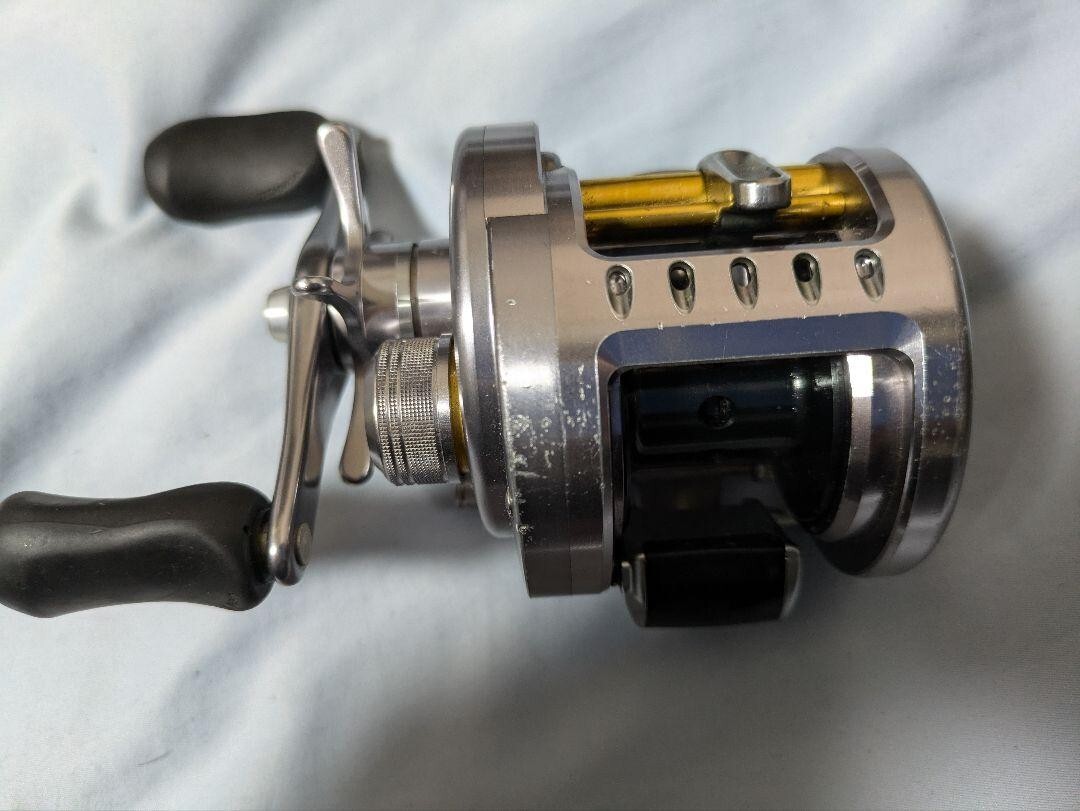 リール SHIMANO CALCUTTA CONQUEST 201DC Shimano 09 Calcutta Conquest 201DC Left Baitcasting Reel
