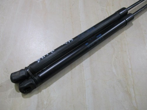 Genuine 2004 Volkswagen Golf MK4 Auto 2.0L 99~05 Tailgate struts 1J6827550E - Bild 2 von 12