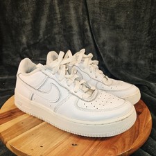 Nike GS Air Force 1 LE '07 Triple White 6y / 7.5 Women DH2920-111