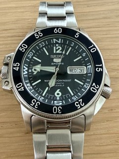 SEIKO 5 S Sports Automatik Atlas 7S36 Date 200 Edelstahl Uhr Diver Compass