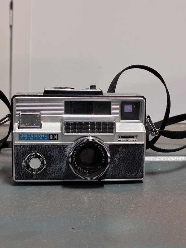 Kodak Instamatic 804 126 Film Camera Rangefinder f/2.8 Vintage
