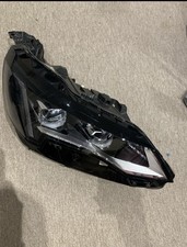 2023 PEUGEOT 5008 HEADLIGHT DRIVER SIDE RIGHT 9836230780 