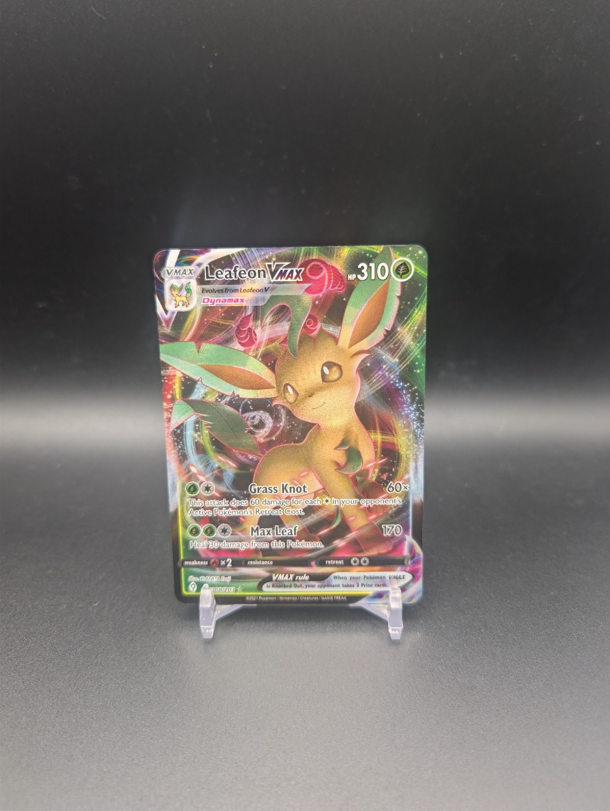Leafeon VMAX 008/203 SWSH07: Evolving Skies Holo