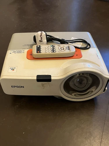 Epson EB-410We 3LCD VGA Video Projector with Remote, Power Cable
