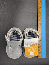 Prewalker Baby Crib Shoes Fishman Sandals Gray size Newborn - 6 To 12 Months