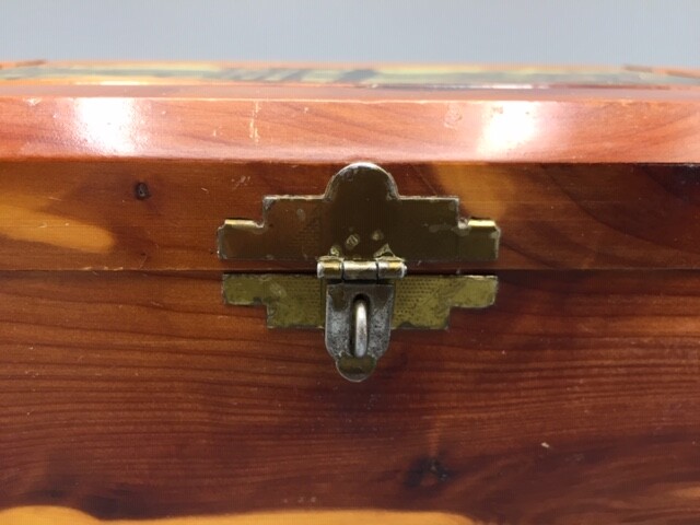 Picture 2 of 12