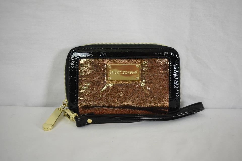  Betsey Johnson  Envelope Wallet  - Image 2 of 4