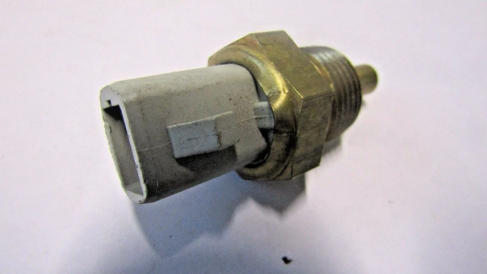 Interruptor de ventilador de refrigeración del motor TS158 estándar  Foto 4 de 4