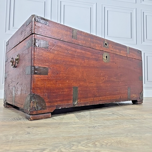 Antike Kampfer Holz Messing gebunden Feldzug Truhe Truhe - Deckenbox Couchtisch