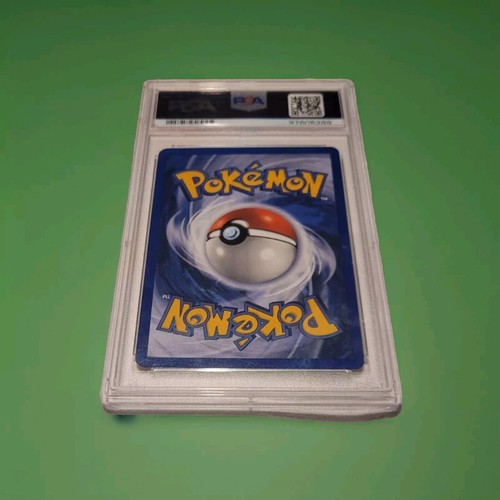 Ivysaur 30/102 SHADOWLESS 1ST EDITION Base Set 1999 PSA 8 - Picture 2 of 2