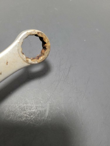 Husky USA Combination Wrench 5/8" SAE 33020 12 Point - Picture 11 of 12