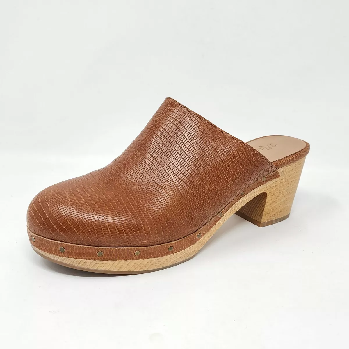 The ayanna clog 2025