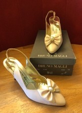 Bruno Magli Womens 9.5 AAAA Pink Bow Ivory Clip Clio Leather Sling Back Heels LN