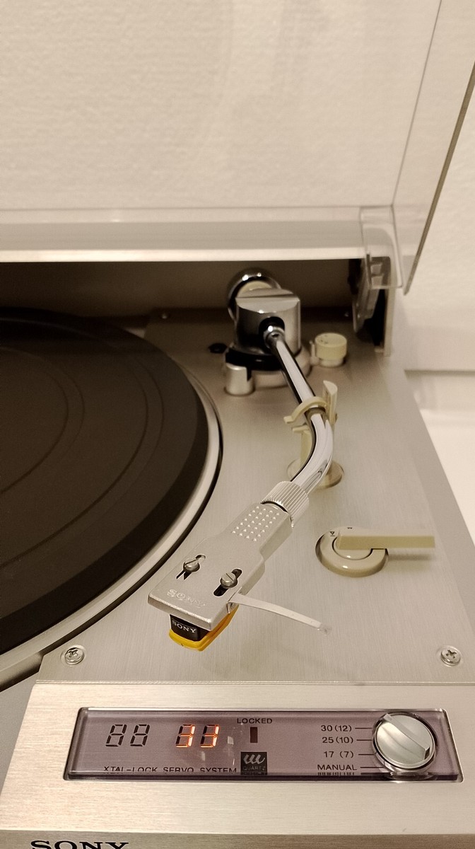 Sony PS-10F (Falcon) Turntable - Great working order - Please see