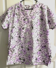 SCRUB TOP UNIFORM  Puppies Kittens  VET  Lavender  MEDIUM Runs smaller 