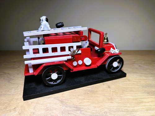 Cute Wooden Fire Truck w/4 Dalmatians Music box Play smoke gets in your eyes - Picture 4 of 8